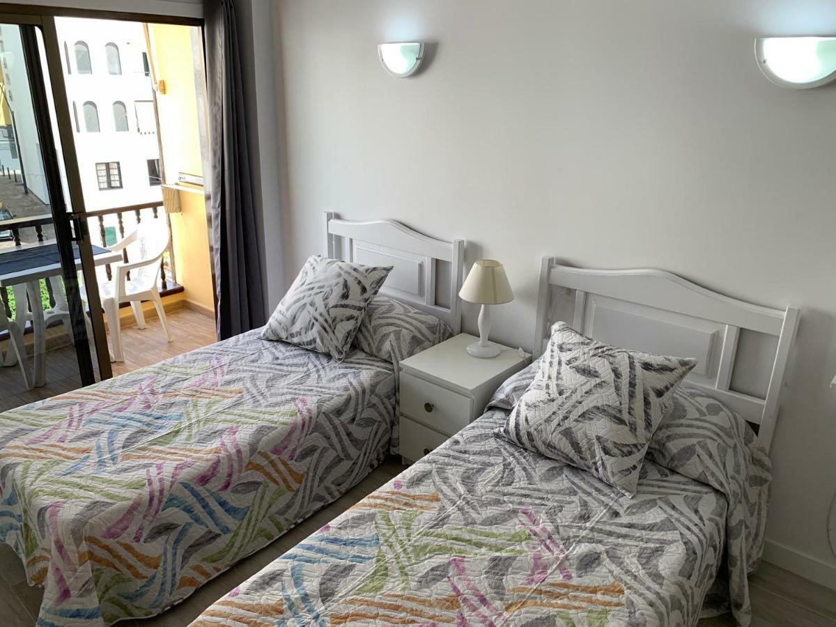 Cozy Studio in Los Cristianos Beach FREE WIFI Arona  Exterior foto