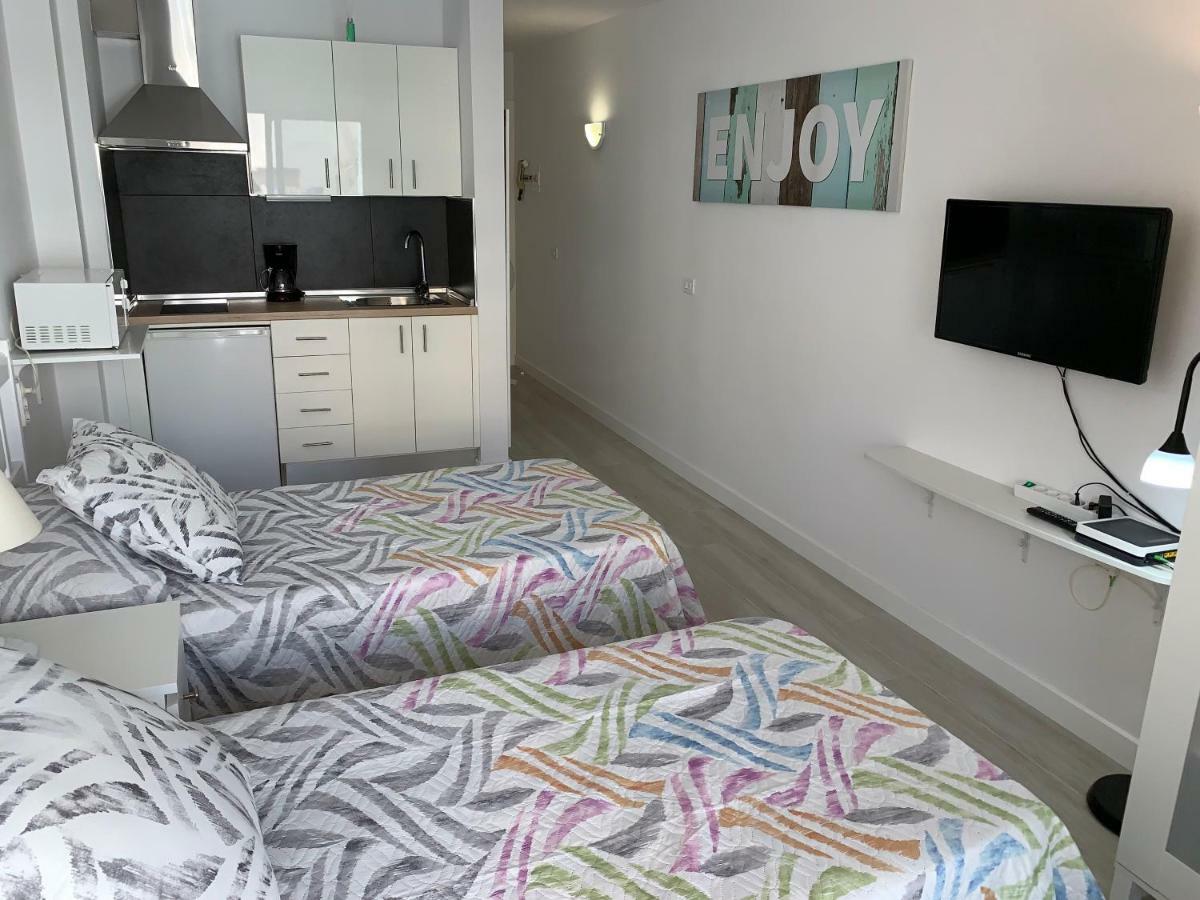 Cozy Studio in Los Cristianos Beach FREE WIFI Arona  Exterior foto